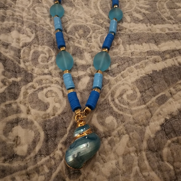 Blue and Gold seashell necklace with sea glass. - Picture 3 of 4